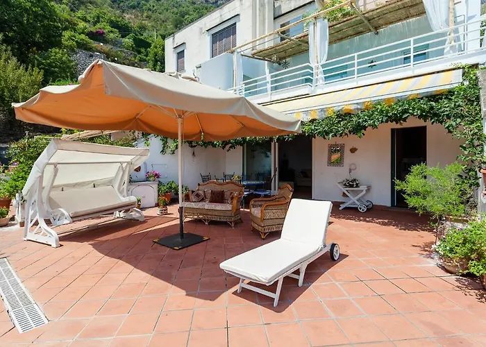 Semesterbostad Casa Dorothea 2 *